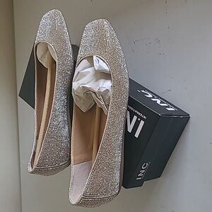 I.N.C. Women's Juney2F Champagne Crystal flats size 9M Worn Once